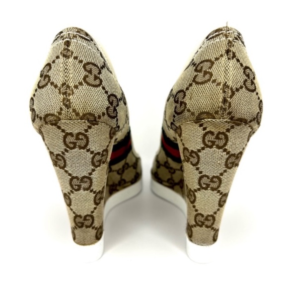 GUCCI Vintage Monogrammed Wedge Sandals | 7 - Picture 2 of 7